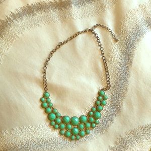 Beautiful green necklace!!